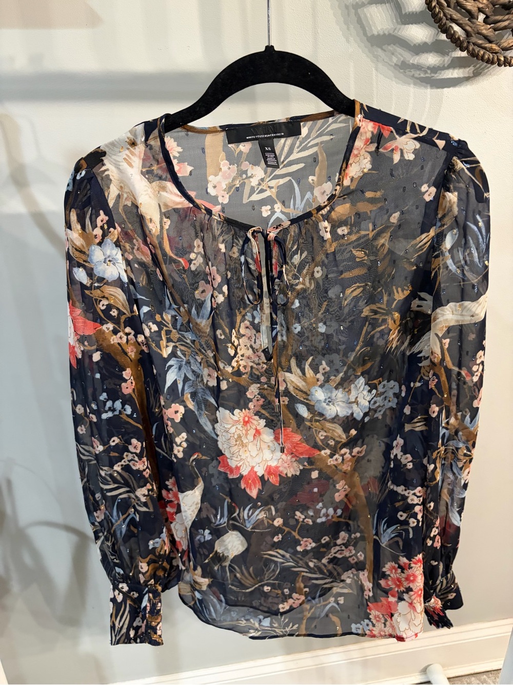 White House Black Market Navy Sheer Floral Tie-Neck Blouse size XS